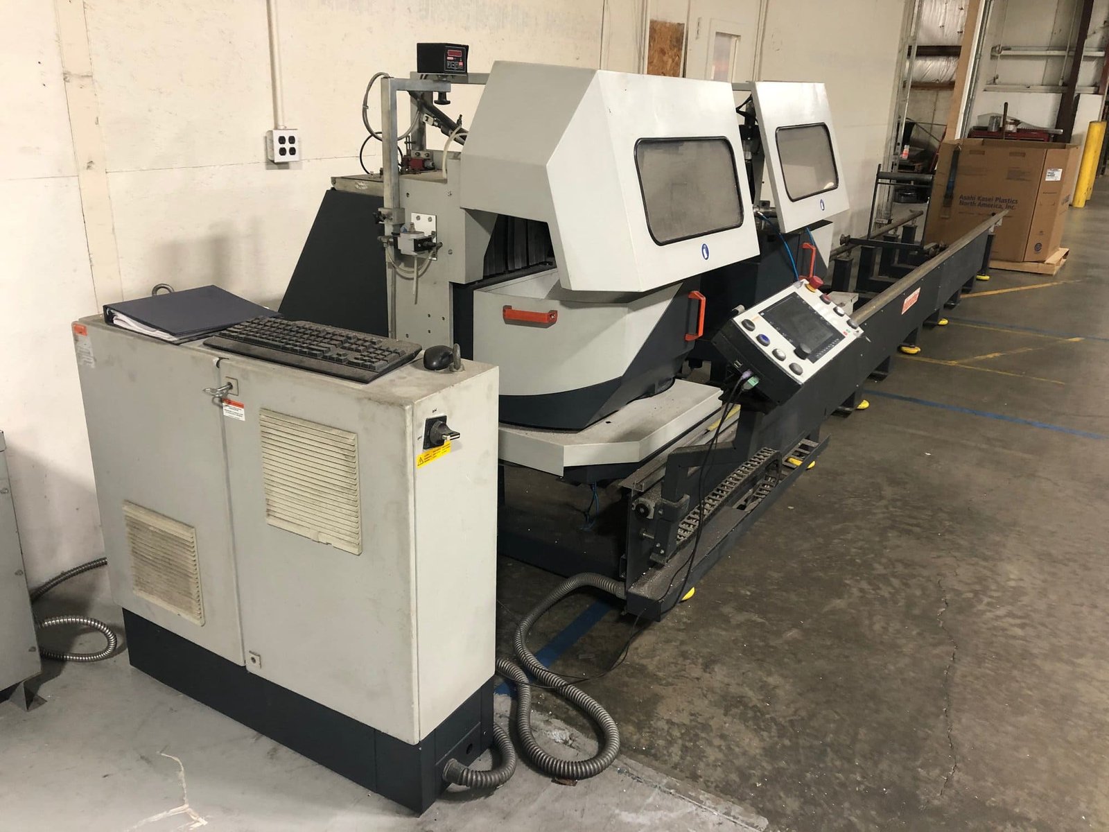 Elumatec DG 104/02 CNC Double End Mitre Cut-off Saw, 2005 - Image 2