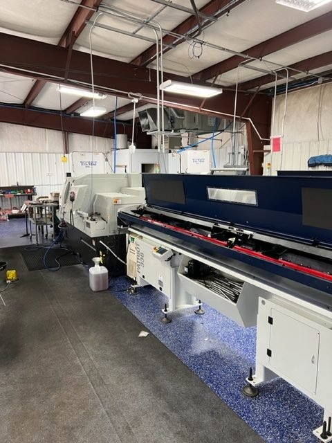 Hanwha XD32 II CNC Swiss Lathe, 2020 – Bar Feeder, Tri-Mist Collector, Chip Conveyor, Tooling - Image 10