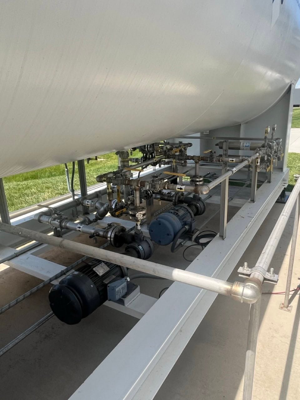 6,565‑Gallon ASME Skid‑Mounted R134a Refrigerant Storage Tank System (Pressurized 250 psig) - Image 5