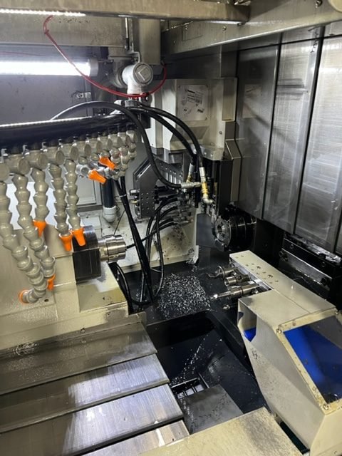 Hanwha XD32 II CNC Swiss Lathe, 2020 – Bar Feeder, Tri-Mist Collector, Chip Conveyor, Tooling - Image 3