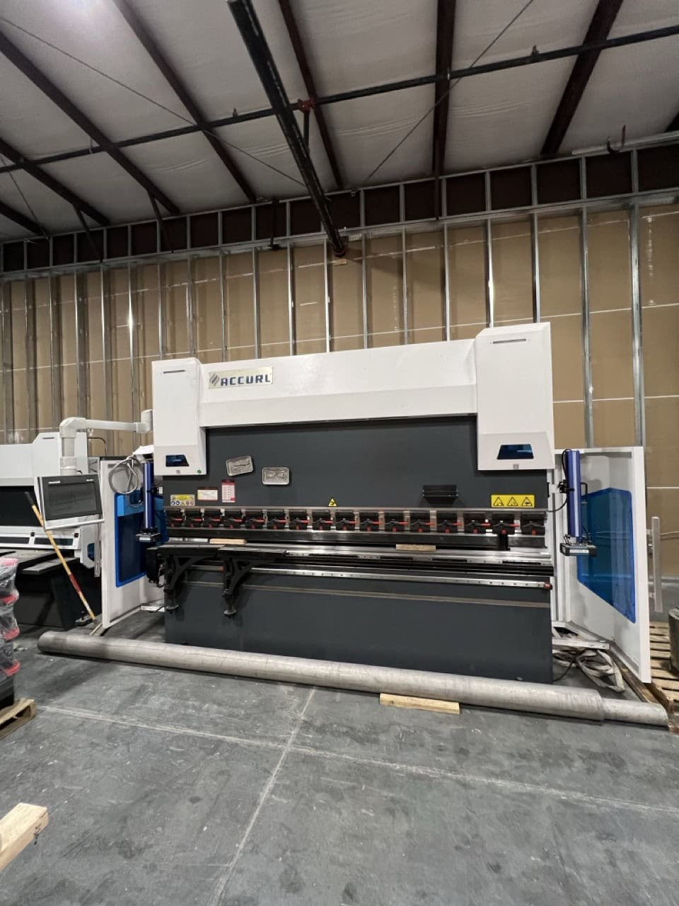 150 Ton x 10′ Accurl 5-Axis CNC Press Brake, 2021 – Backgauge, Laser Safety System, Crowning - Image 10