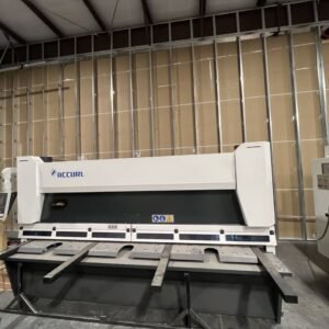 1/4″ x 10′ Accurl MasterCut Guillotine Shear, 2022 – Light Curtain, Backgauge