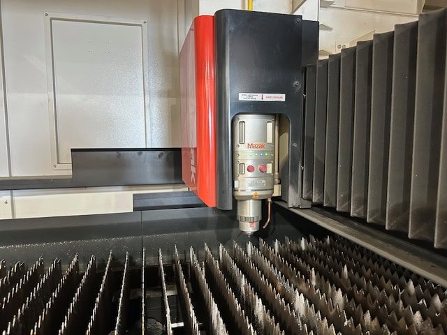 7000 Watt Mazak Optiplex Nexus 3015 S7 Fiber Laser, 2022 – 5′ x 10′ Table - Image 2