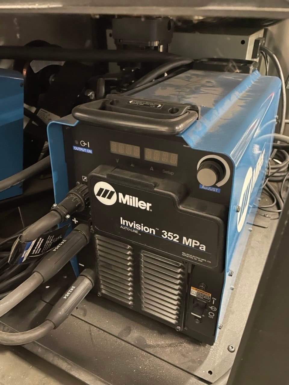 Kinetic Technologies RT1 With Universal robotics UR10E Robotic Welder, 2022 - Image 3