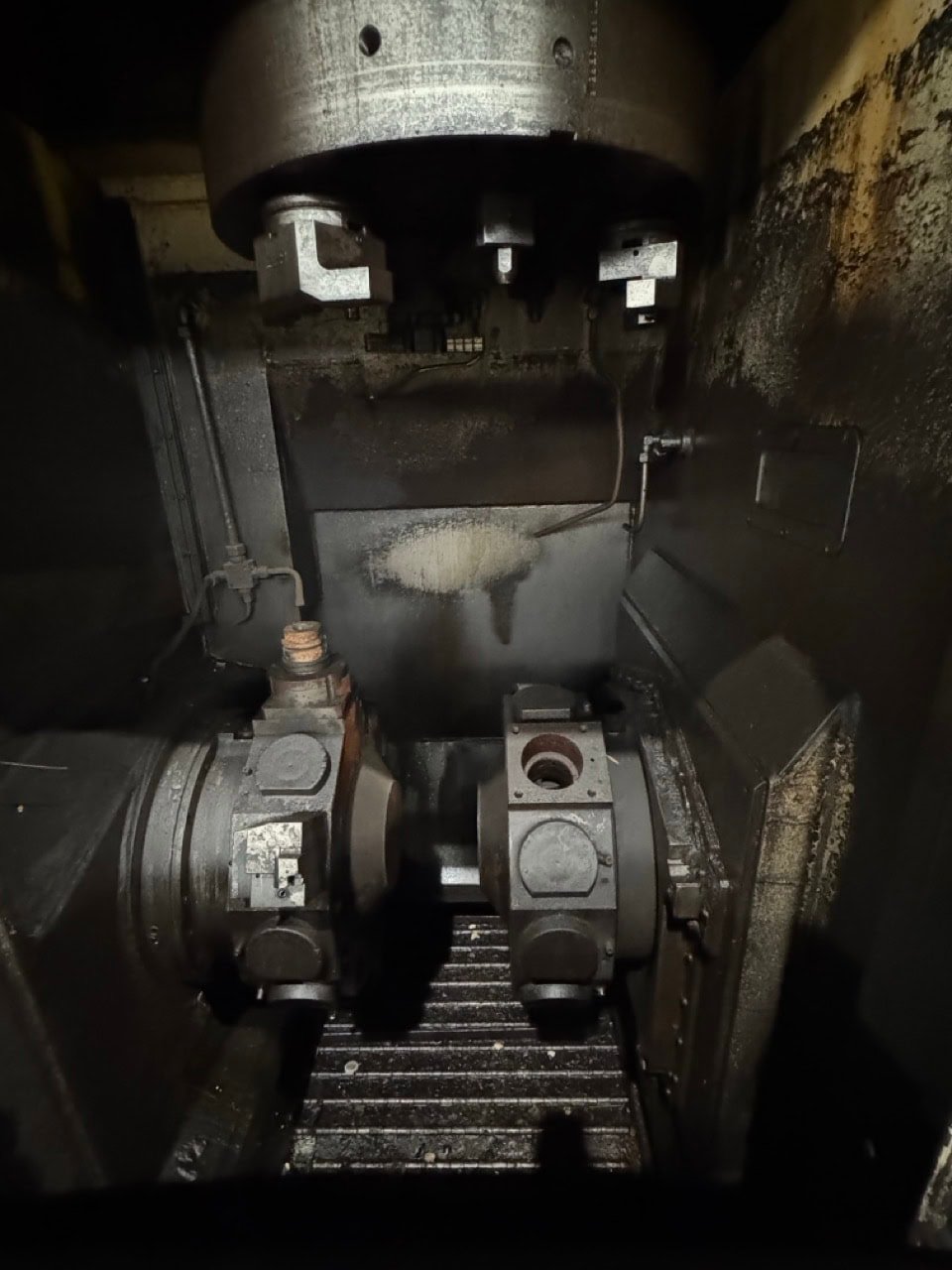 Famar Ergo 500 2T Multi-Tasking Turning Center, 2007 – Chip Conveyor, Measuring Device, Tool Monitoring - Image 4