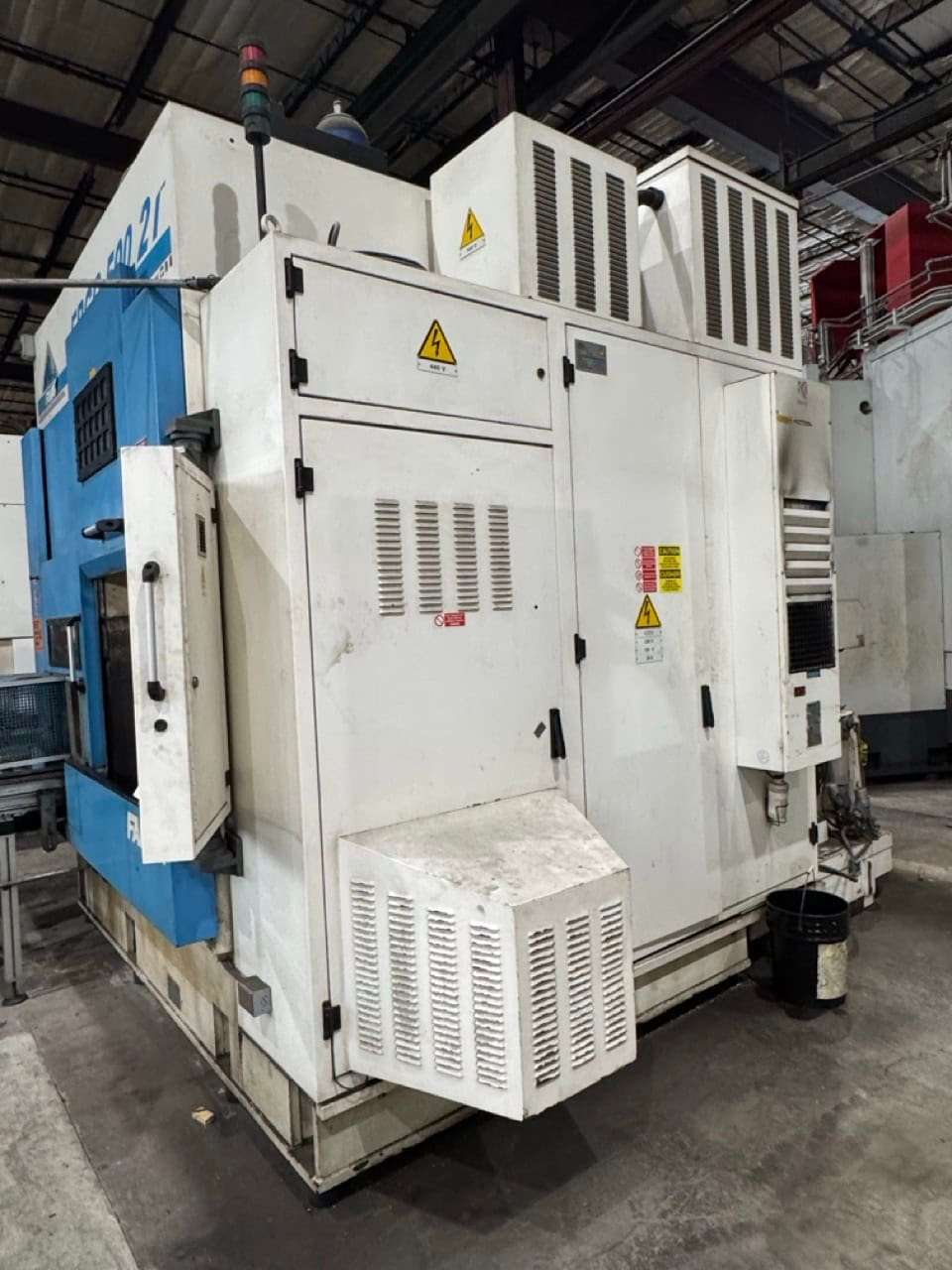 Famar Ergo 500 2T Multi-Tasking Turning Center, 2007 – Chip Conveyor, Measuring Device, Tool Monitoring - Image 9