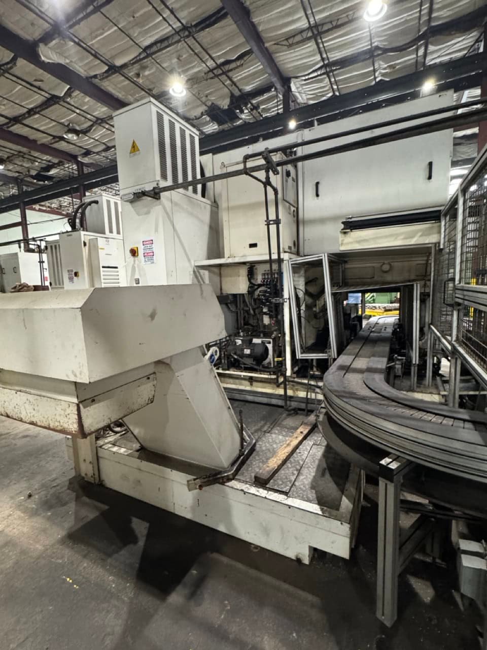 Famar Ergo 500 2T Multi-Tasking Turning Center, 2007 – Chip Conveyor, Measuring Device, Tool Monitoring - Image 11