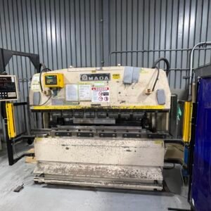 88 Ton x 8′ Amada RG 80 Press Brake, 1982 – Tooling, Backgauge