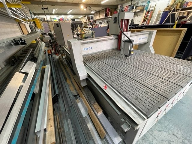 Excitech AM-34 5′ x 10′ Vacuum Table CNC Router, 2014 - Image 3