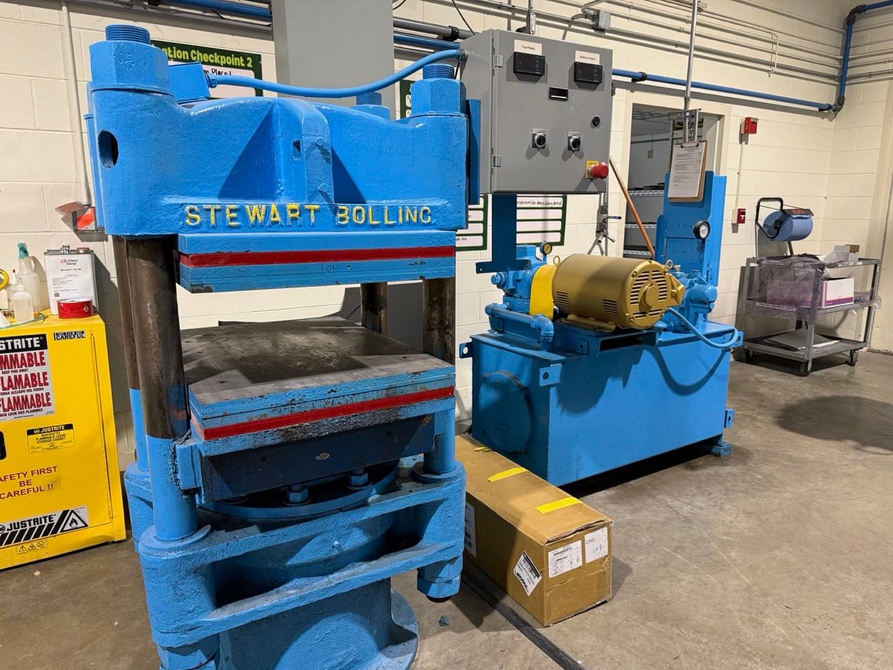 Stewart Bolling 200 Ton Heated Hydraulic Press with 24″ × 34″ × 9″ Platens – Refurbished Controls & Pump