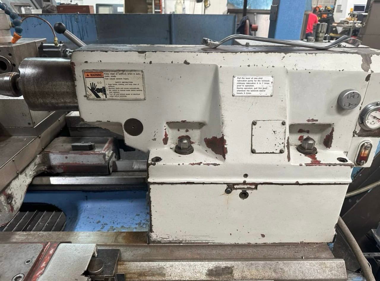 Mazak Powermaster N 2000U Flatbed Lathe, 1997 – 24″ Chuck, Tailstock, Chip Conveyor - Image 3