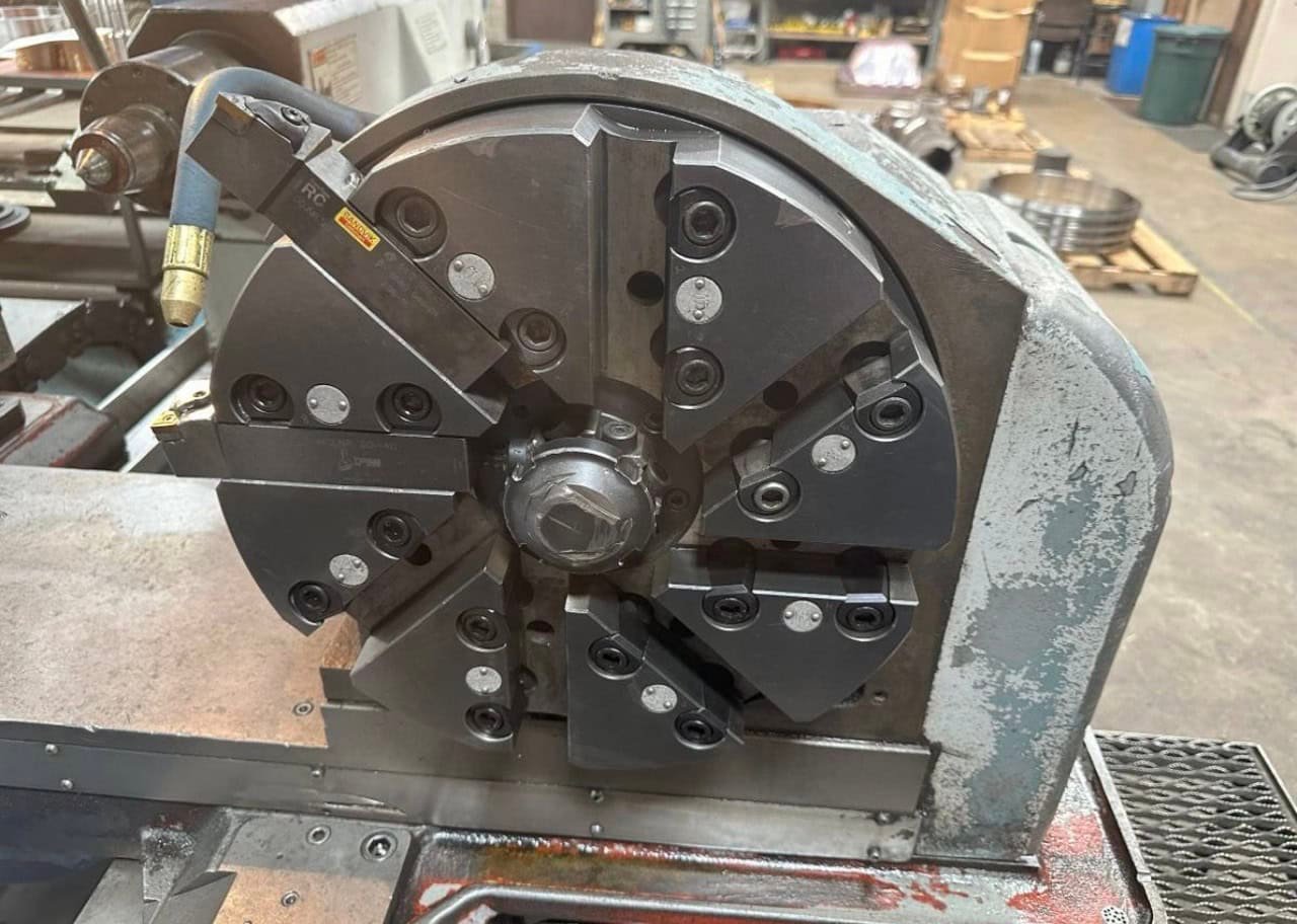 Mazak Powermaster N 2000U Flatbed Lathe, 1997 – 24″ Chuck, Tailstock, Chip Conveyor - Image 5