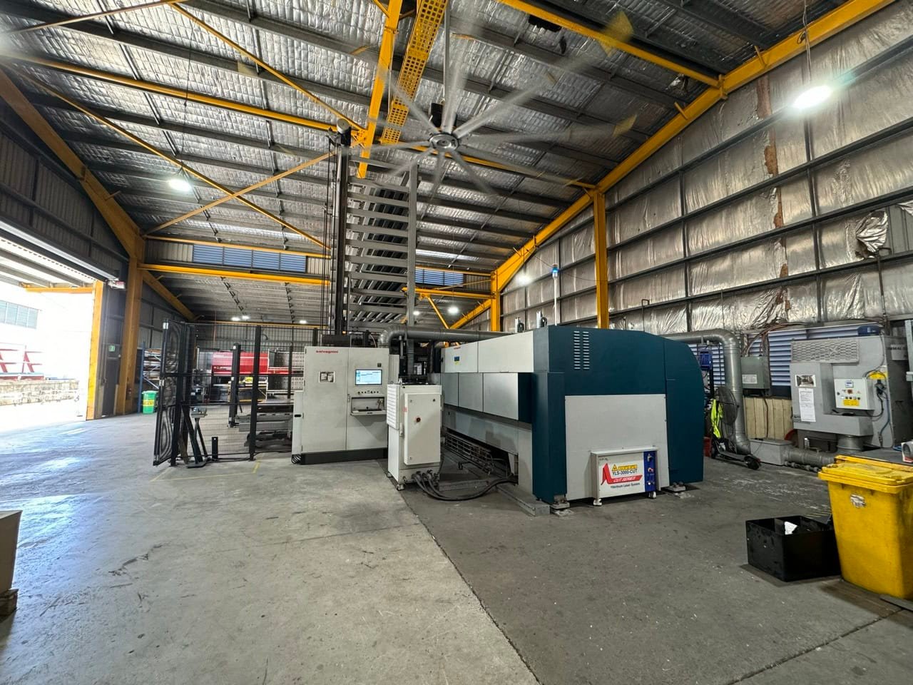 3000 Watt Salvagnini L3 Fiber Laser with 10 Tray Tower and Part Take Out Automation - Image 22