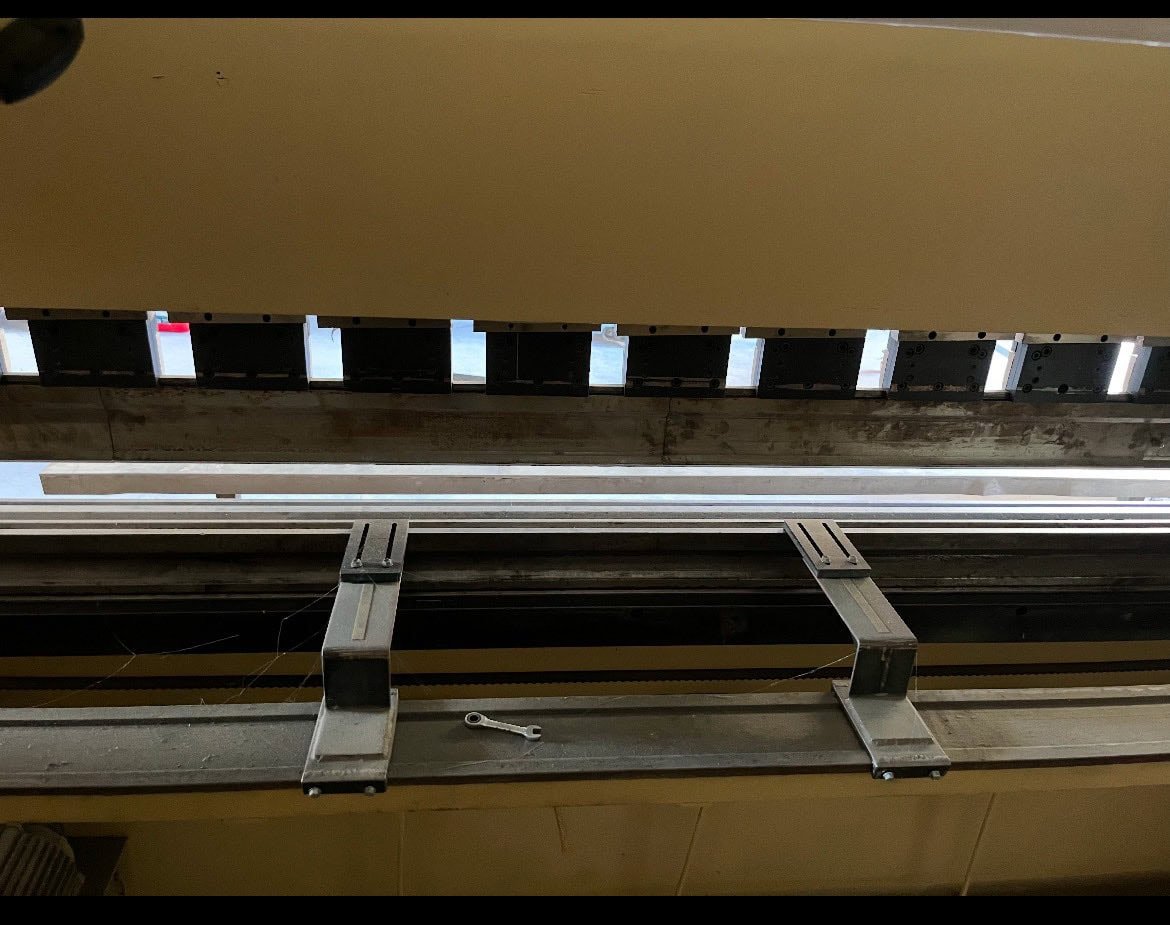 200 Ton x 13′ US Industrial USHB200-13AC Hydraulic Press Brake, 2007 – Backgauge - Image 5