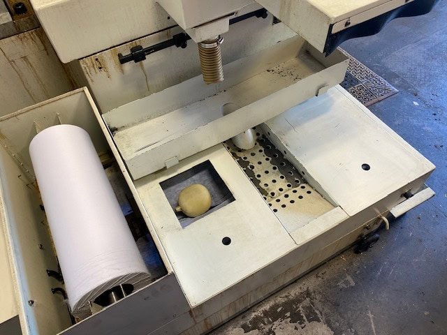 12″ x 24″ Chevalier FSG 3A-1224 CNC Surface Grinder, 2006 - Image 4