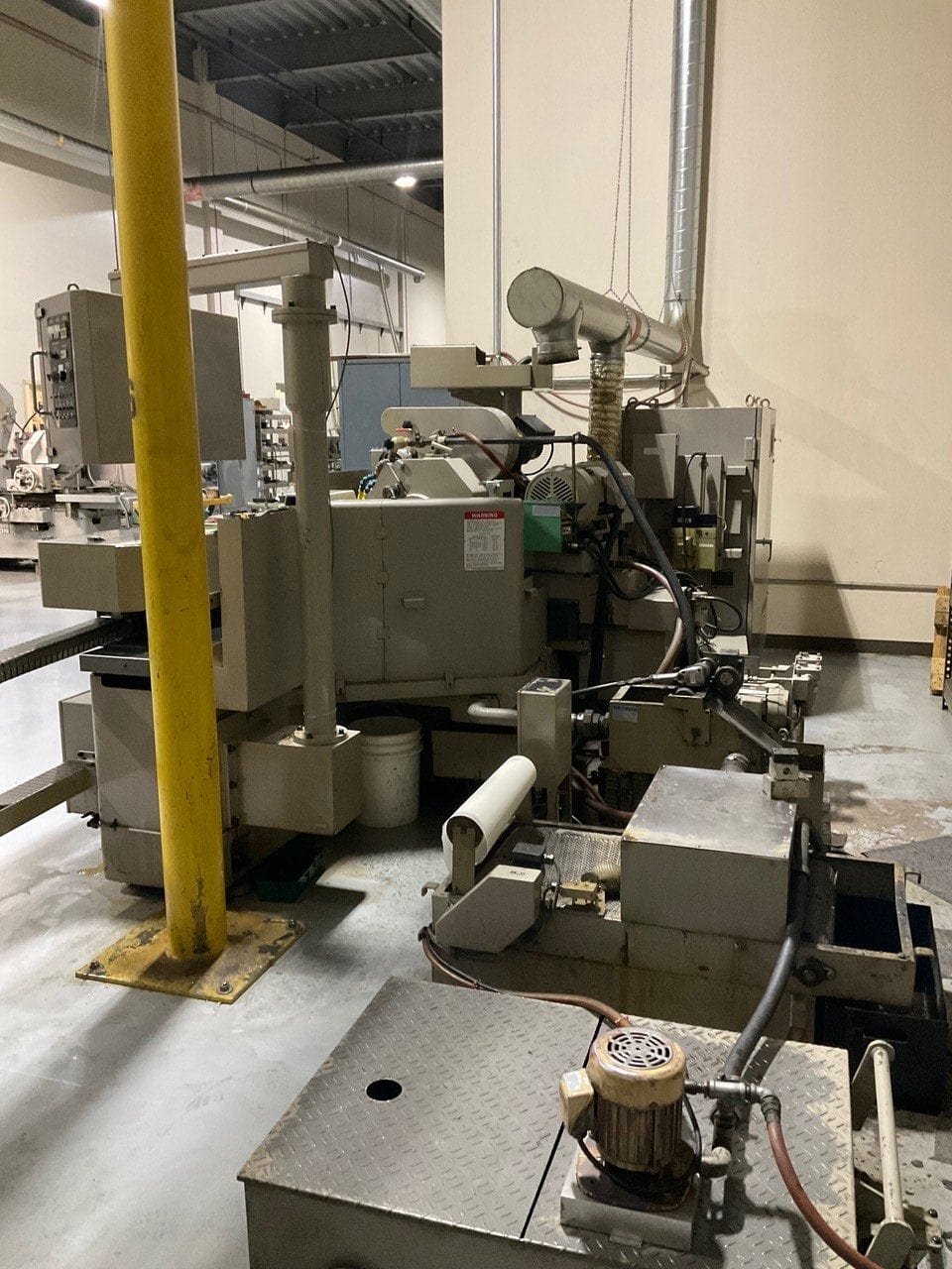 15.74″ x 59″ Shigiya GN-30(60)B-100A Cylindrical Grinder, 1988 – 10″ Magnetic Chuck, Tooling, Coolant System. - Image 5