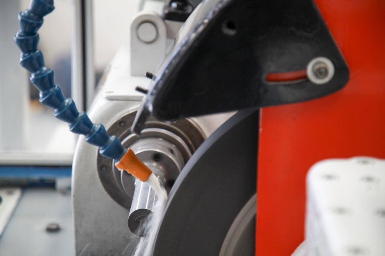 Cincinnati No. 2U-OD Hydraulic Universal Grinder, 1947 – REBUILT 2022 - Image 37