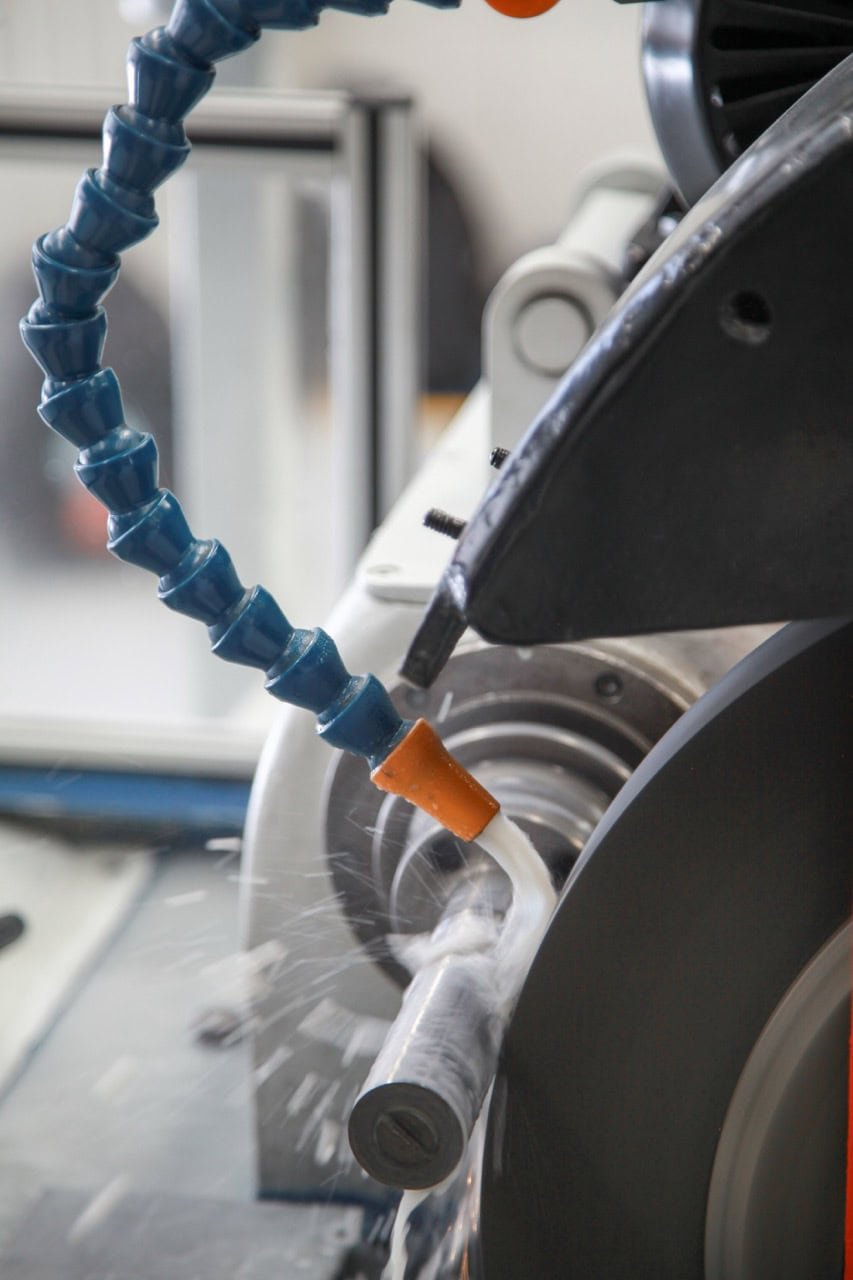 Cincinnati No. 2U-OD Hydraulic Universal Grinder, 1947 – REBUILT 2022 - Image 38