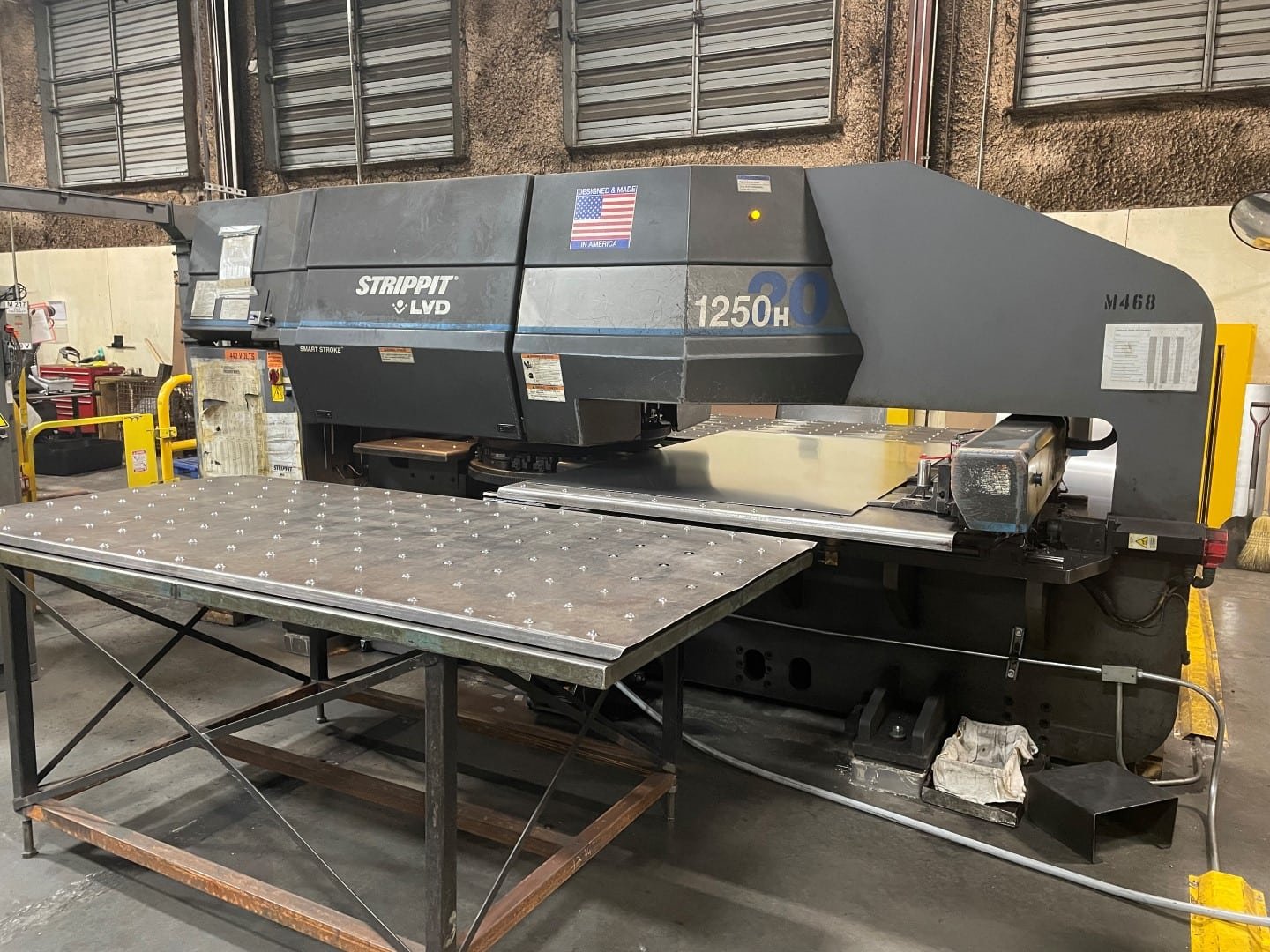 20 Ton LVD Strippit 1250 H/20 CNC Turret Punch, 2000