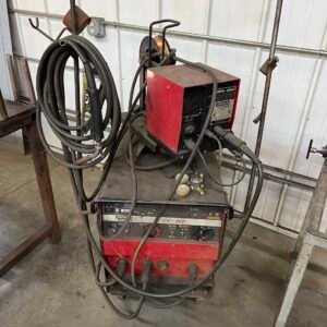 Lincoln CV300 Welder