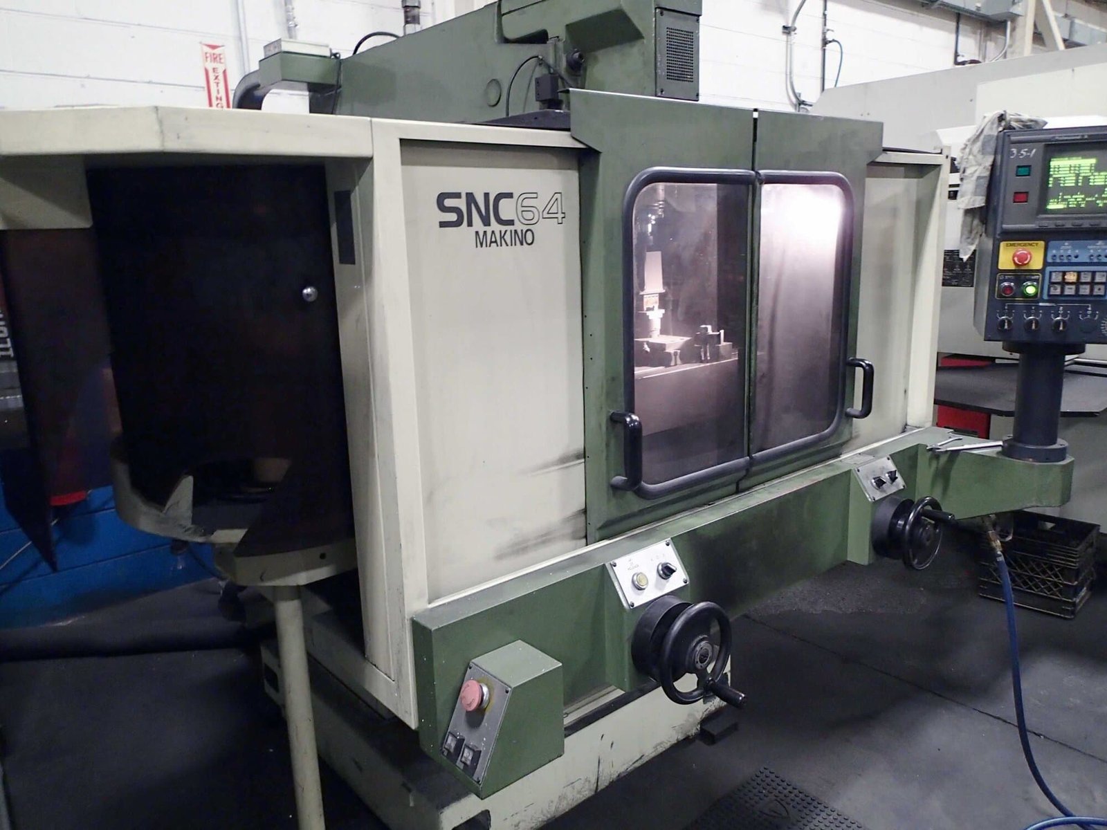Makino SNC64-A15 Graphite Mill VMC, 1996 – Video Available - Image 8