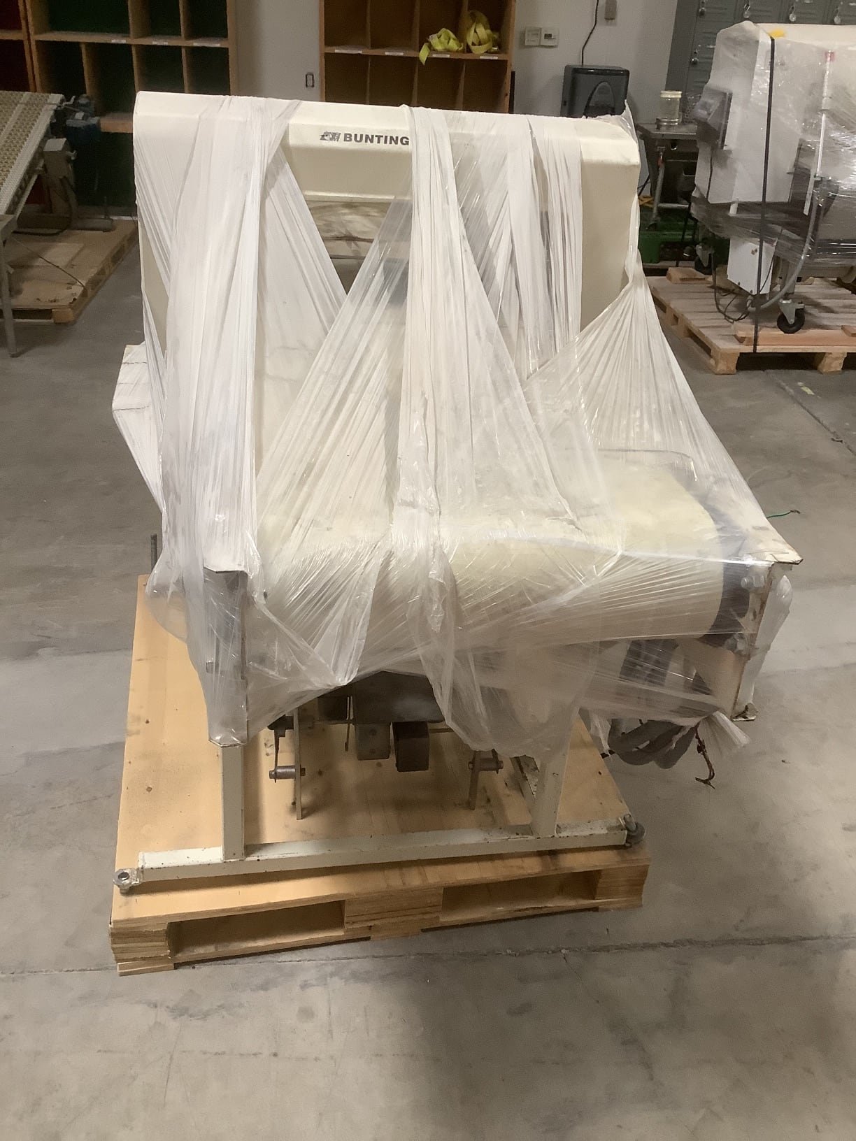 Bunting meTRON Coil Metal Detector - Image 9