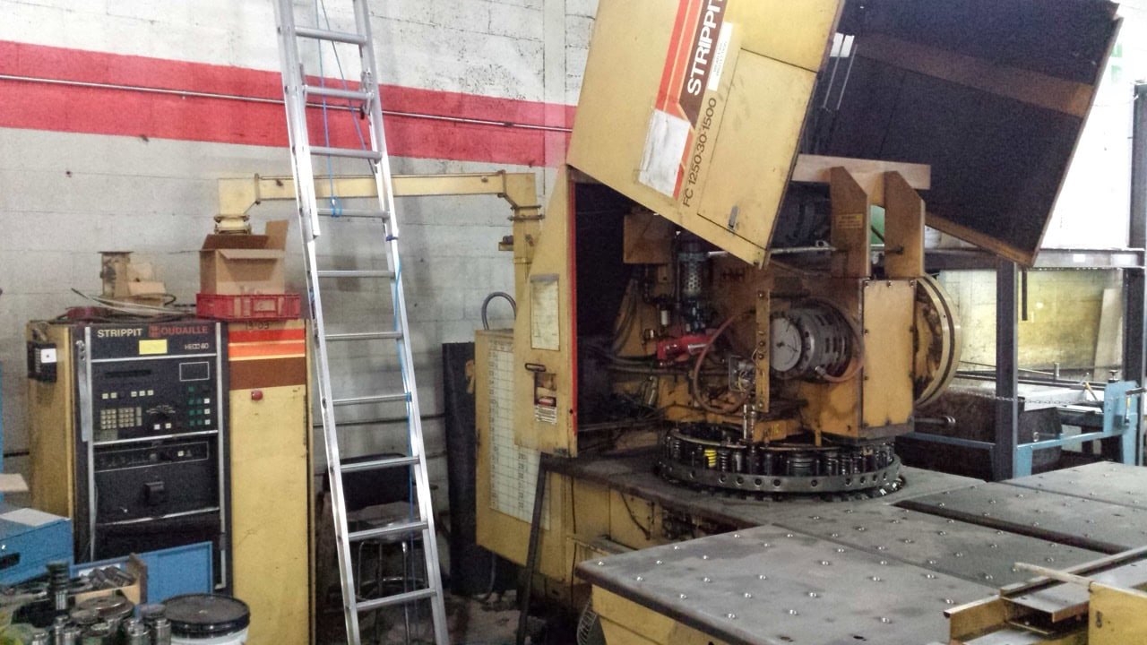 5′ x 20′ Linde CM250 CNC Plasma, 1990 – 65 Amp Hypertherm Powermax 65 - Image 26