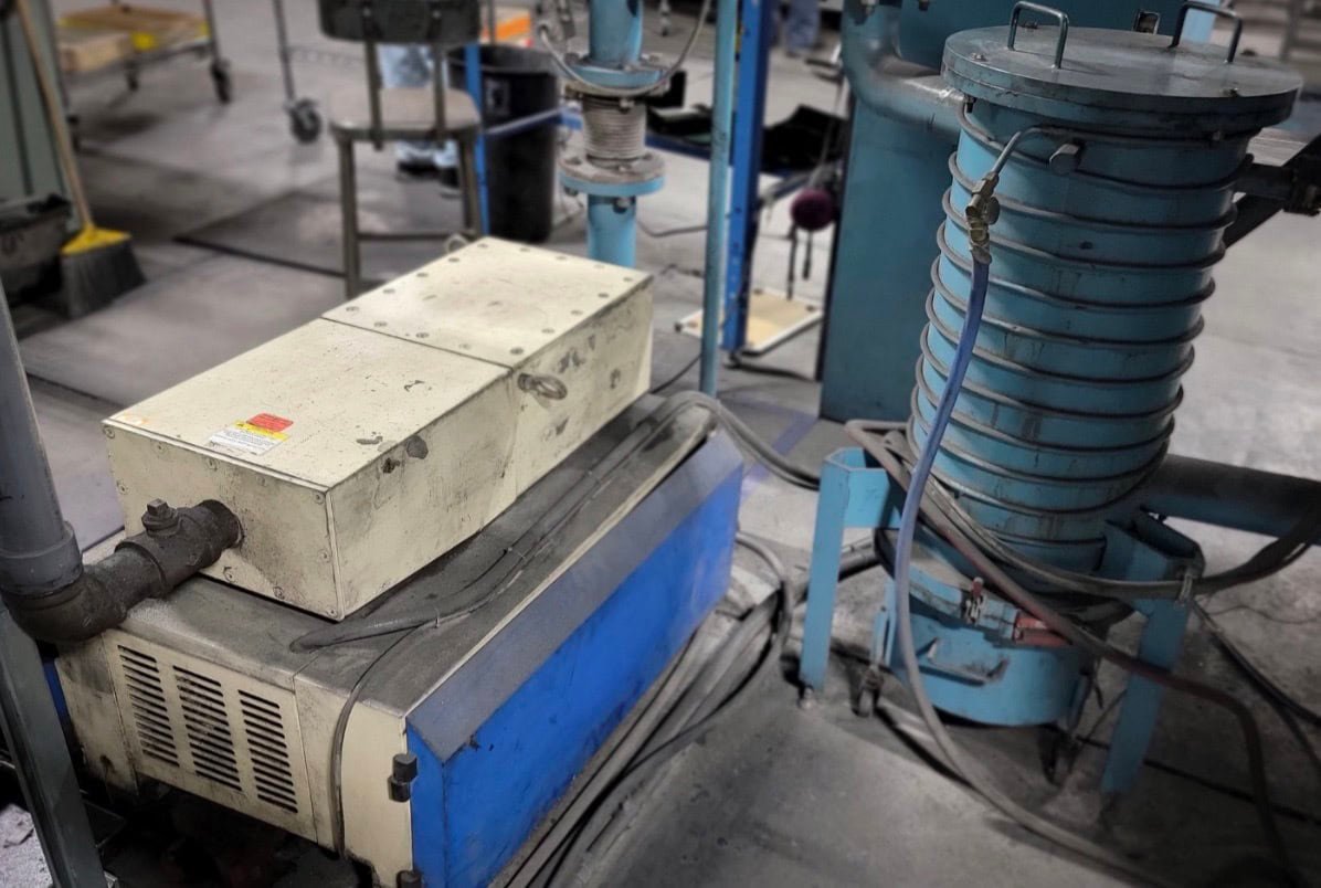 Centorr Vacuum Industries Workhorse Model 3530 Vacuum Furnace - Image 4