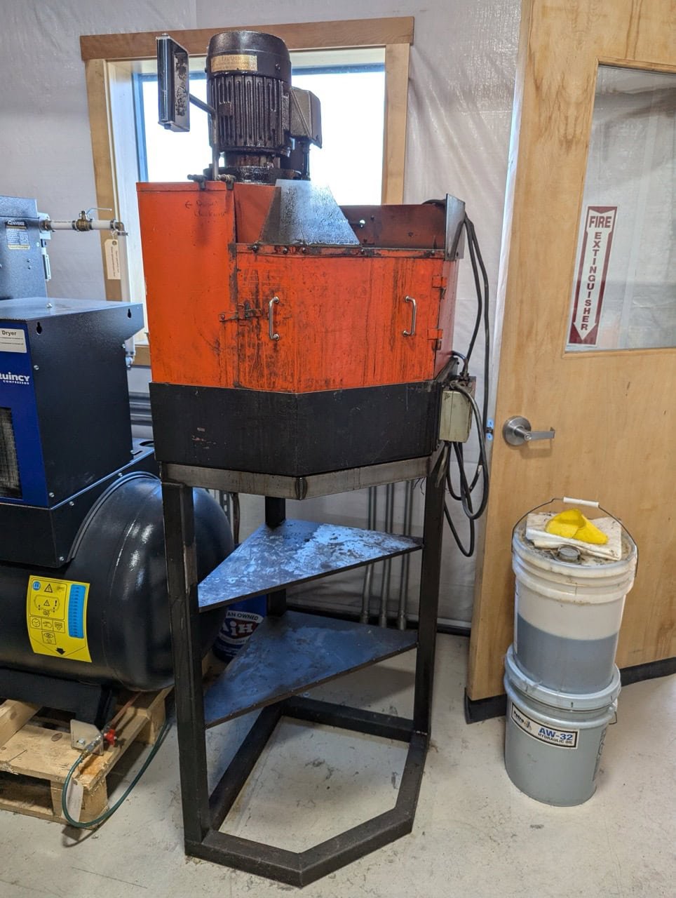 22 Ton Amada Aries 245 CNC Turret Punch, 1994 – Comes With Amada Tool Sharpener - Image 5
