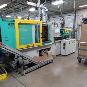 225 Ton 19.9 oz Shot Size Arburg 570C 2000-800 Injection Molding Machine, 2007