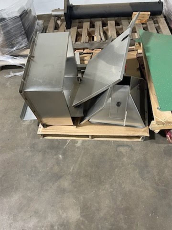 Weigh Right iQ Shuttle Scale and Sharp HAWK V6 VFFS Bagger, 2014 - Image 5