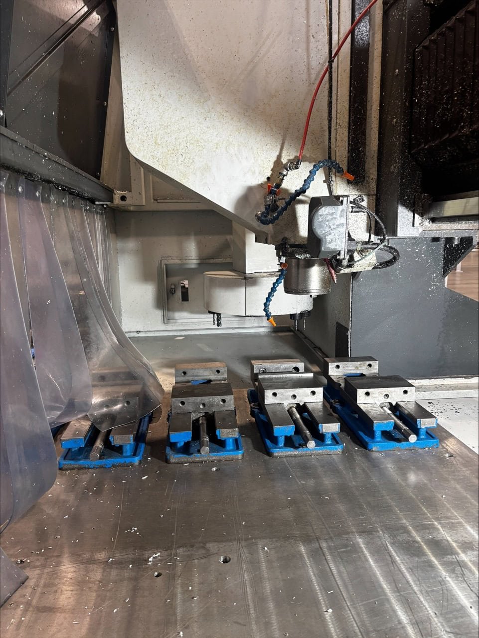 Haas GR-510 Gantry Router, 2021 – 5’x10′ Table, 20 Tool ATC - Image 10