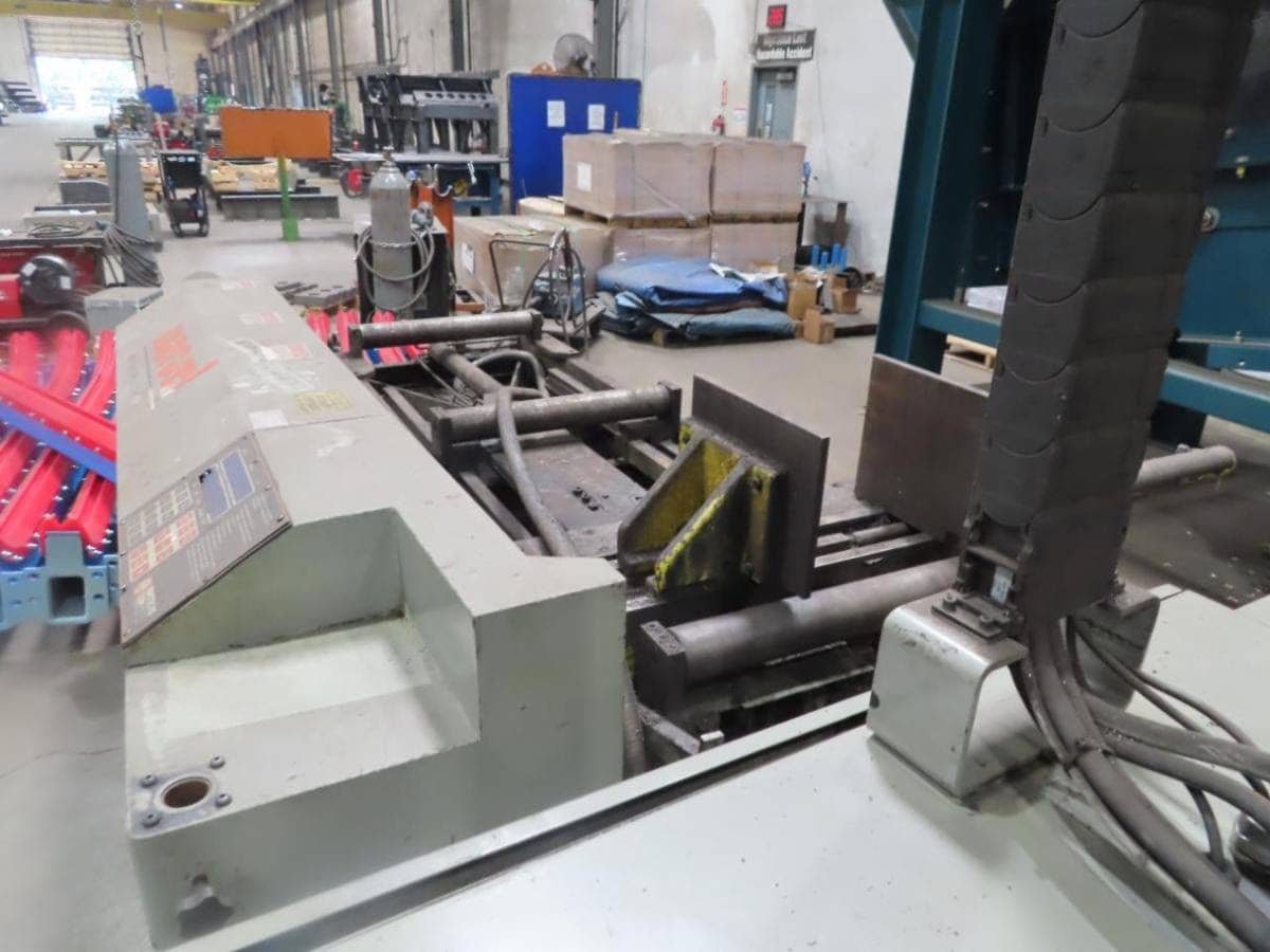 Marvel 2125A-PC60 Automatic Vertical Tilt-Frame Bandsaw, 2006 - Image 7