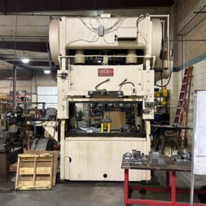 150 Ton Chicago Dreis & Krump SS-150-30-60 Straight Side Press, 1965 – Under Power, Feeder