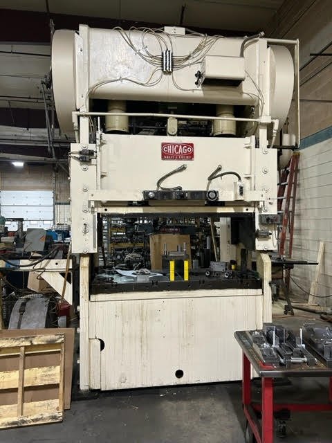 150 Ton Chicago Dreis & Krump SS-150-30-60 Straight Side Press, 1965 – Under Power, Feeder - Image 3